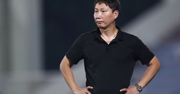 HLV Kim Sang-sik đối mặt thử thách lớn tại Asian Cup 2027 sau AFF Cup - hình ảnh - kjcbet.vip