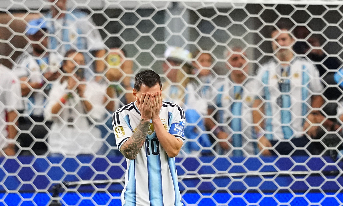 Link vào nhà cái KJC: Messi sút hỏng phạt đền, fan Việt nên theo dõi World Cup 2026 ở đâu? - hình ảnh - kjcbet.vip