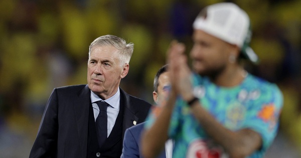 KJC chính thức: Đội tuyển Brazil bị hỏi ‘Ronaldinho đâu?’ khi nhập cảnh Mỹ - hình ảnh - kjcbet.vip