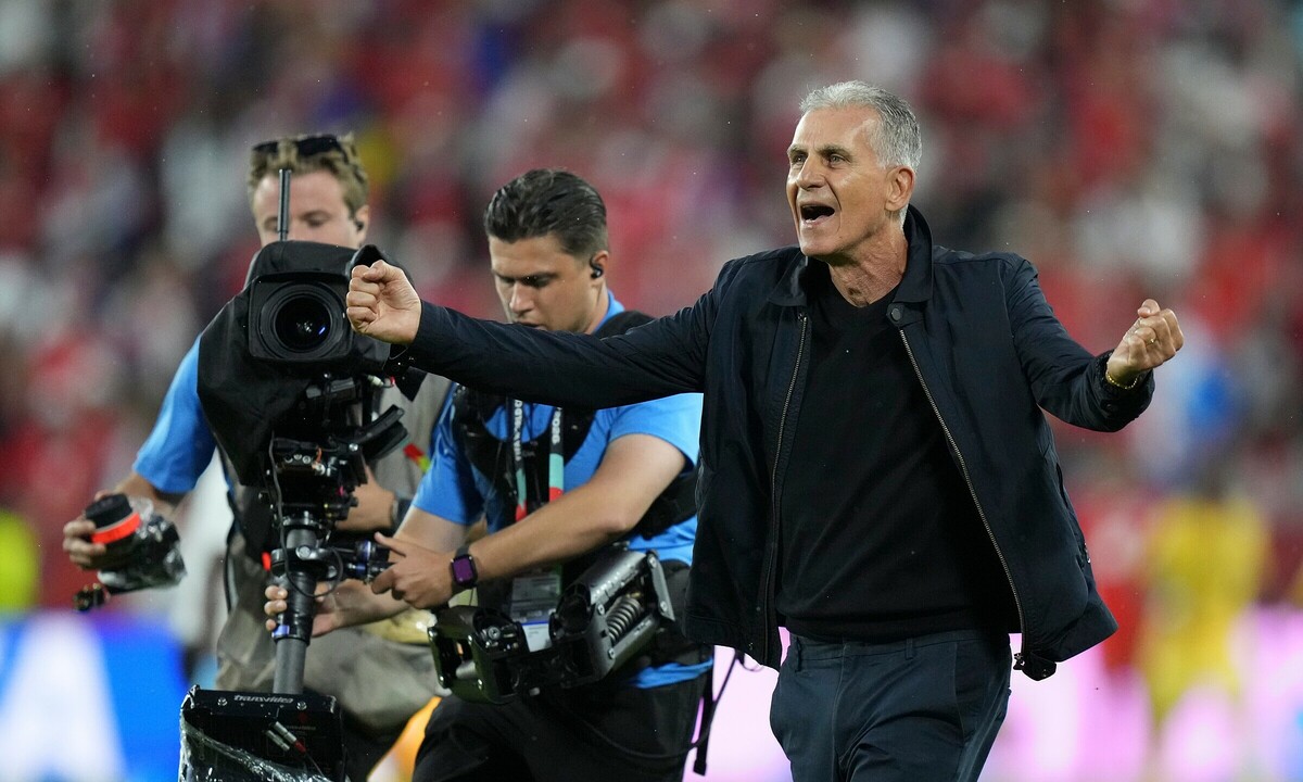 HLV Carlos Queiroz lập kỷ lục ở World Cup: KJC Việt Nam cập nhật tin nóng - hình ảnh - kjcbet.vip