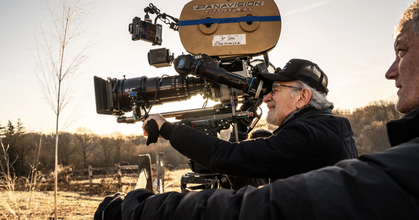Bom tấn vừa ra mắt của Steven Spielberg gây tranh cãi: góc nhìn mới cho người chơi Việt - hình ảnh - kjcbet.vip