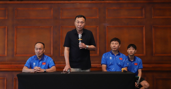 Chủ tịch VFF Trần Quốc Tuấn đặt mục tiêu ‘khủng’ cho đội tuyển Việt Nam tại AFF Cup 2026 - hình ảnh - kjcbet.vip Chủ tịch VFF Trần Quốc Tuấn đặt mục tiêu ‘khủng’ cho đội tuyển Việt Nam tại AFF Cup 2026 - hình ảnh - kjcbet.vip