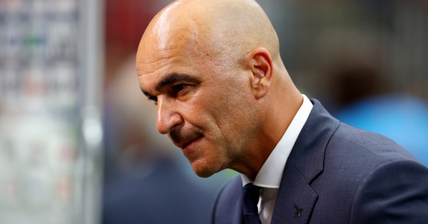 HLV Martinez chia tay đội tuyển Bồ Đào Nha sau thất bại đầy tiếc nuối tại World Cup 2026 - hình ảnh - kjcbet.vip HLV Martinez chia tay đội tuyển Bồ Đào Nha sau thất bại đầy tiếc nuối tại World Cup 2026 - hình ảnh - kjcbet.vip
